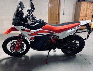 KTM 890 Adventure R