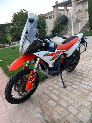 KTM 890 Adventure R