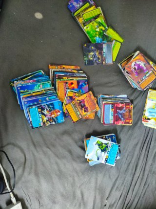 +1500 cartas de Invizimals