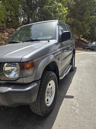 Mitsubishi Montero 1998