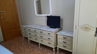 Alquiler habitación - Próxima a Universidad -
