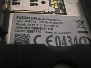 Nokia C6-01 Argento 8.0 Mpix