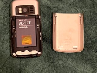 Nokia C6-01 Argento 8.0 Mpix