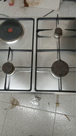 Cocina gas y hornillo eléctrico