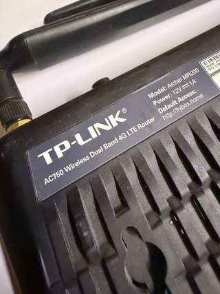Router TP-Link Negro con Antenas