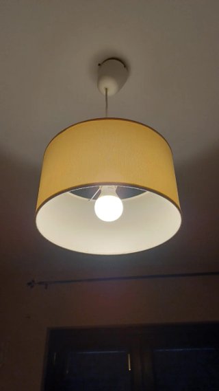 Lampadario tessuto e plastica