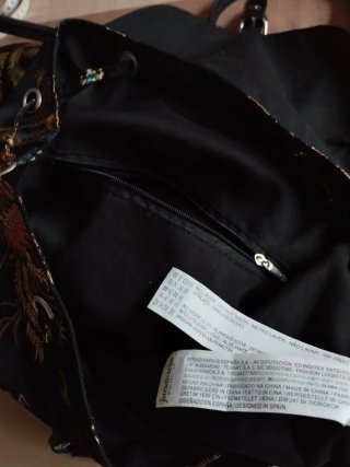 Mochila y monedero tela oriental