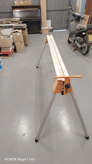 Mesa universal legma