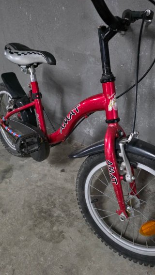 Bicicleta infantil AMAT 16 pulgadas. Roja