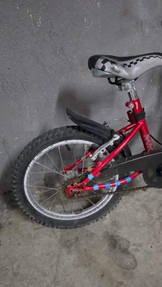 Bicicleta infantil AMAT 16 pulgadas. Roja