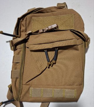 Mochila Táctica Multifunción Beige 25x30x10cm