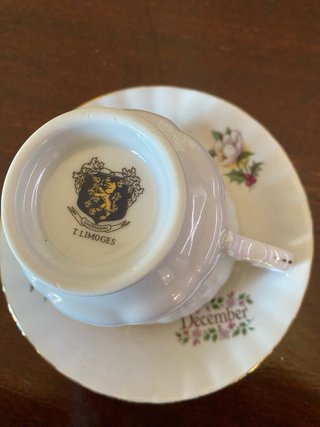 Chávena Limoges com Flores e December