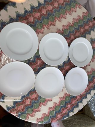 6 Platos de Porcelana Blancos
