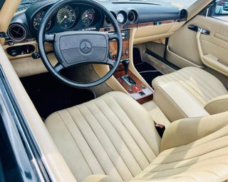 Mercedes-Benz 560 SL 1988