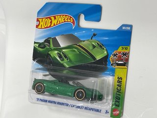 Hot Wheels Pagani Huayra Roadster 1:64 Verde.