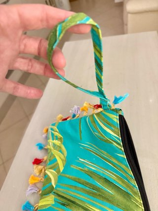Pochette Miss Bikini con nappe tropicali