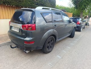 Peugeot 4007 2008