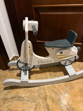 Mecedora Moto Scooter Hector