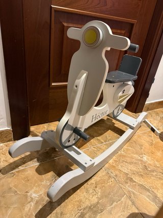 Mecedora Moto Scooter Hector