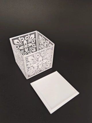 Caja decorativa 3D diseño encaje/Tul