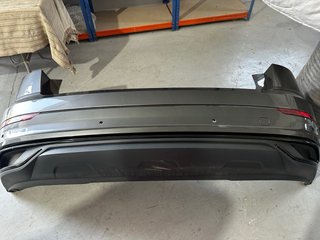 Parachoques Trasero Audi Q8 2020 Diesel