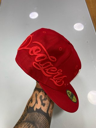 Cappellino New Era LA Born x Raised Rosso 7 1/4