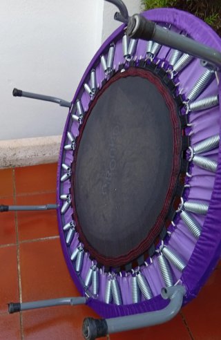 Cama elástica C'BOUND púrpura .Venta en persona