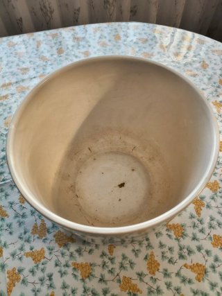 Cubremacetas Cerámica 27cm diámetro x 22,5cm alto
