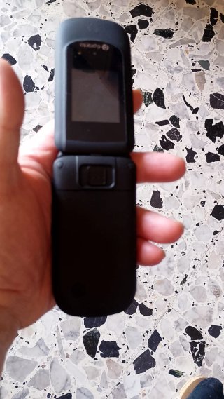 Cellulare 6 pronto nero