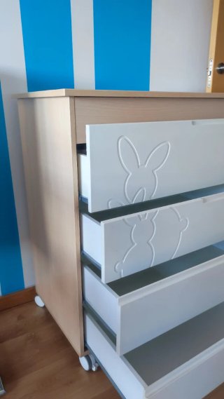 Cambiador Micuna Prenatal con diseño de conejos