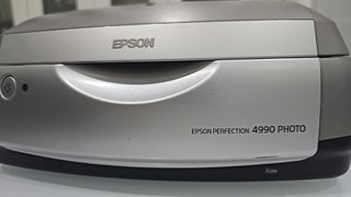 Scanner Epson Perfection 4990 + Accessori