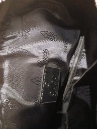 Riñonera Gucci Negra Monograma