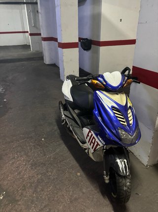 Yamaha Aerox.
