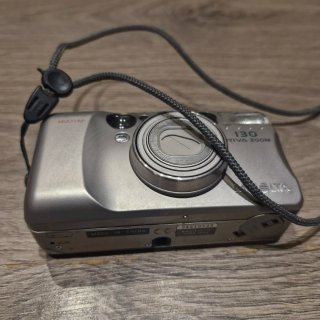 Fotocamere vintage MINOLTA Riva AF35 e Minolta 130