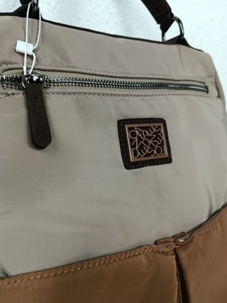 Mochila Antirrobo Impermeable Multibolsillos