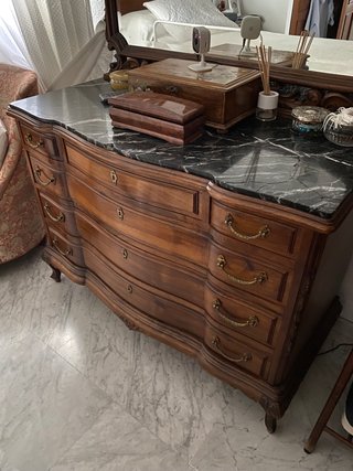 Dormitorio de madera hecho por ebanista