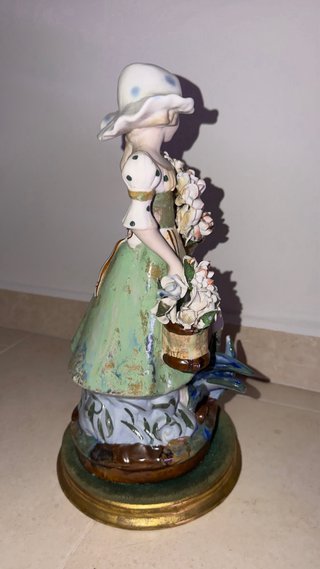 Figura de porcelana Ingles