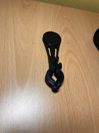 Soporte magnético de móvil para trompeta