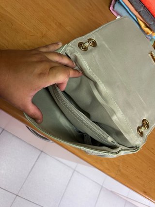 Bolso verde acolchado
