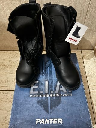 Botas militares ITURRI nuevas sin usar