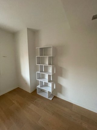 Cómoda y 2 Mesitas de Noche Blancas