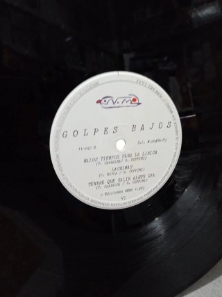 Vinilo Golpes Bajos