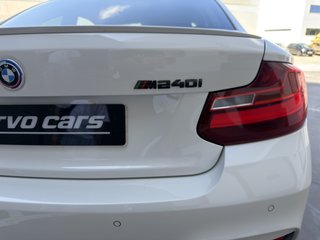 BMW Serie 2 M240i RWD M PERFORMANCE NACIONAL LIBRO