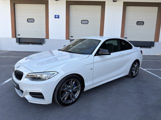 BMW Serie 2 M240i RWD M PERFORMANCE NACIONAL LIBRO