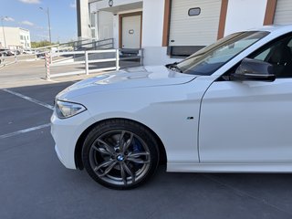 BMW Serie 2 M240i RWD M PERFORMANCE NACIONAL LIBRO