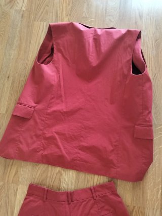 Conjunto Mango Chaleco y Pantalón Corto