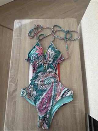 Trikini Women'secret paisley turquesa, nuevo, T36