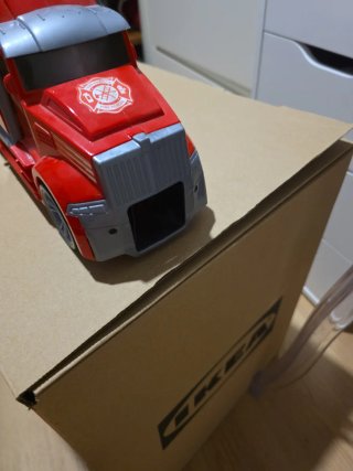 CAMION DE JUGUETE PARA COCHES