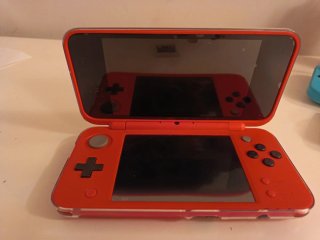 Nintendo 2DS XL Edizione Pokeball