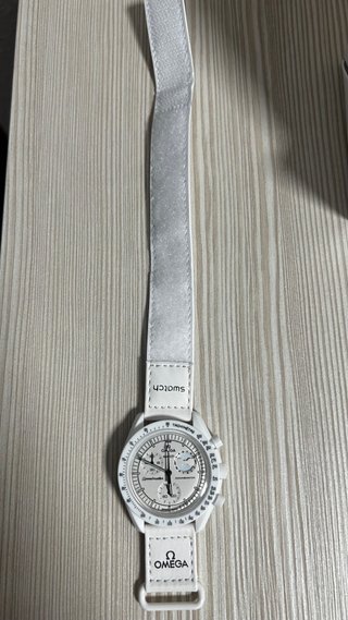 Swatch x Omega Mission to the Moonphase